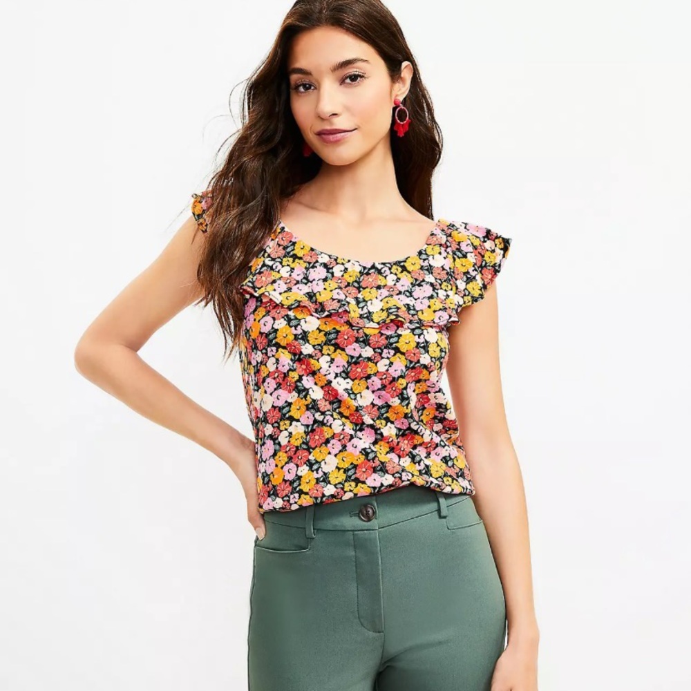 Loft Floral Ruffle tank top NWT size Medium